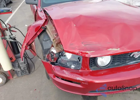 2008 Ford Mustang Gt Deluxe/Gt Premium from USA, damaged, VIN 1ZVHT85H085131870